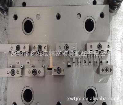 【廠家供應(yīng) 五金沖壓級進(jìn)模 不銹鋼產(chǎn)品沖壓模】價(jià)格,廠家,圖片,沖壓模/沖模,深圳市鑫旺泰精密模具制品-